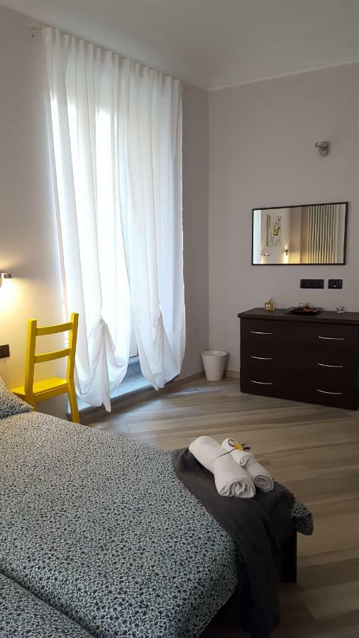 Ana'S Place Torino 1 Apartment Bagian luar foto