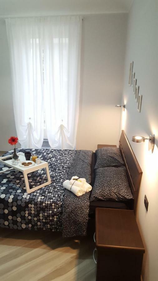 Ana'S Place Torino 1 Apartment Bagian luar foto