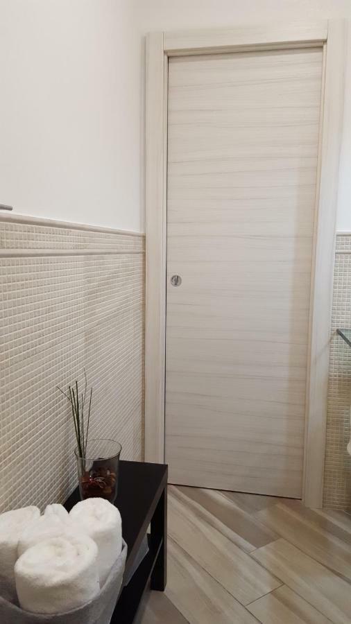 Ana'S Place Torino 1 Apartment Bagian luar foto