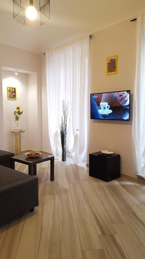 Ana'S Place Torino 1 Apartment Bagian luar foto